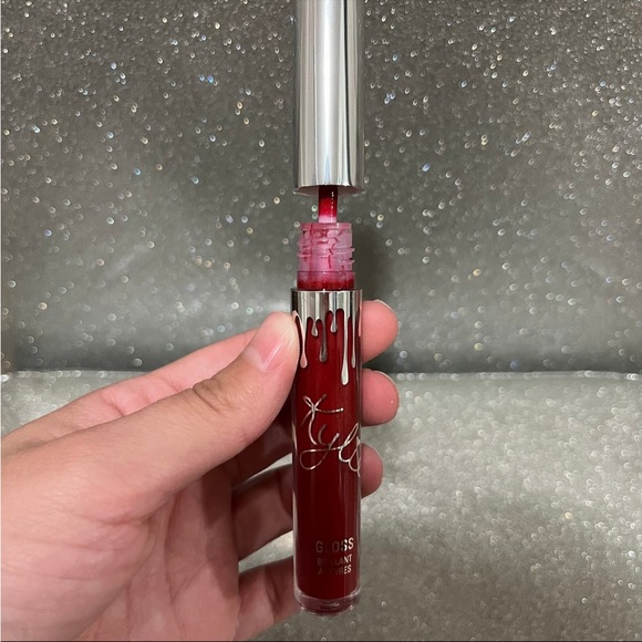 Kylie Cosmetics Holiday Lip Set - Picture 6 of 7